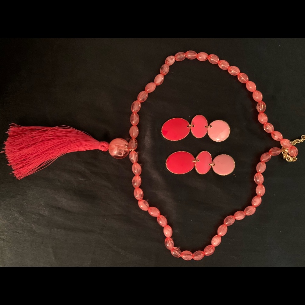 Necklace & Earring Set